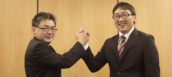 取締役　鈴木智久様、サーバーリンク上根